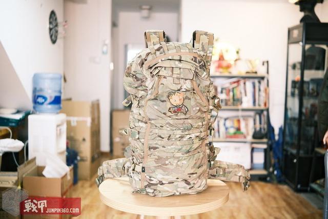 美军机枪手用什么包？弹簧刀M240机枪手实验背包(图10)