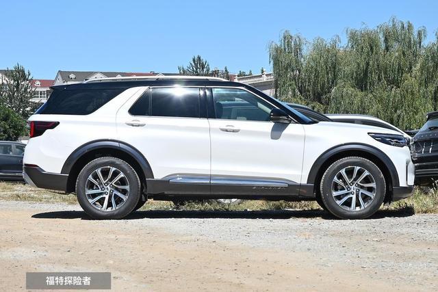预算36万上下福特探险者对比奥迪Q5L究竟谁更胜一筹？(图9)