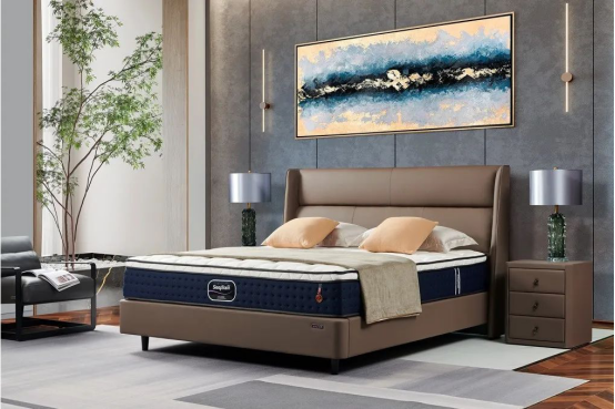 席乐顿属于几线品牌？在美国的怎么样？(图1)