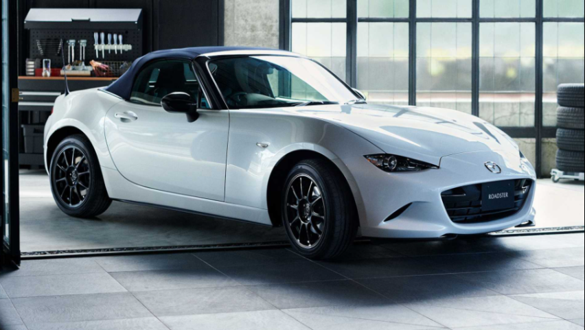 马自达MX-5采用更轻的990S特别版入门版本起价253万美元(图3)