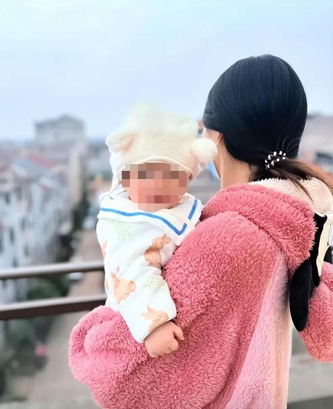出轨学生的金华女老师“底裤”被扒光聊天记录及开房照片曝光(图17)