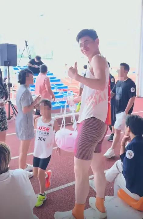 出轨学生的金华女老师“底裤”被扒光聊天记录及开房照片曝光(图16)