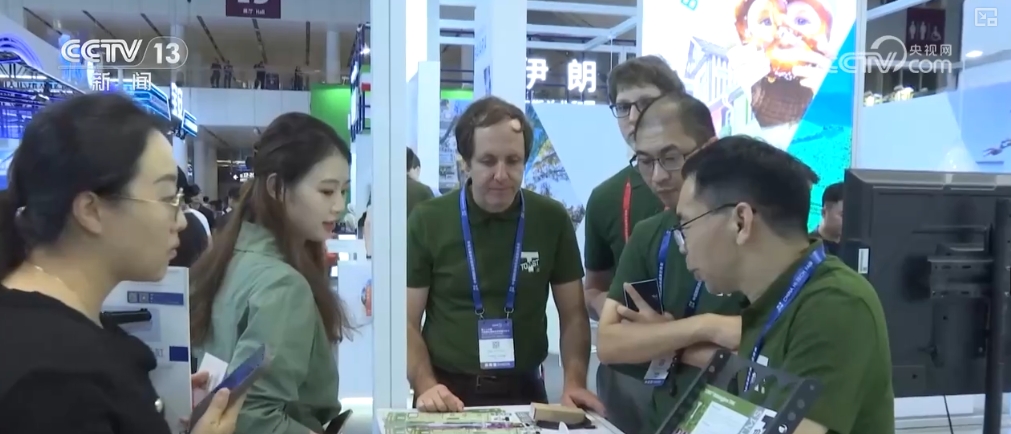 共寻合作机遇多款服务特殊人群产品亮相高交会(图4)