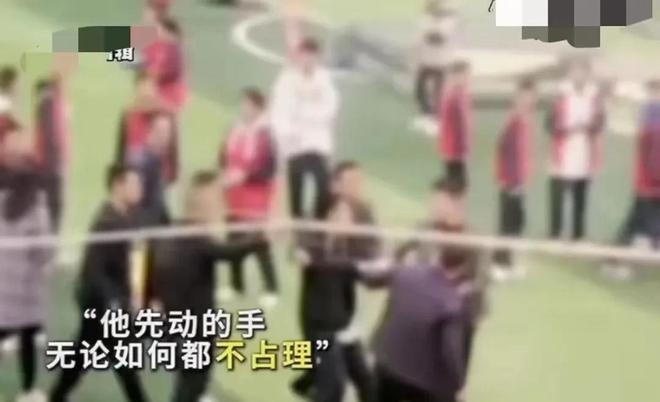 烧饼惹祸后续：高中生暴揍校长后自主退学副校长表情耐人寻味(图6)