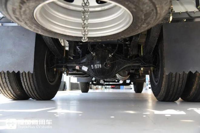探秘庆铃五十铃新100P：轻卡界的“常青树”如何在新时代再绽光芒(图13)