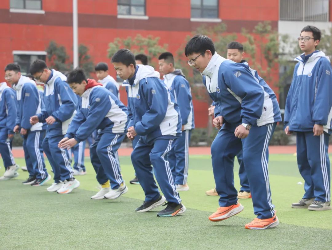 西安市航天城第三初级中学举行新教师成长汇报课(图18)