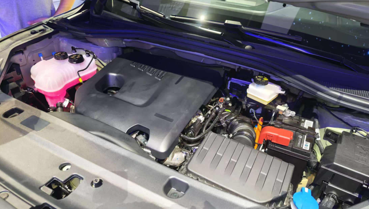 曾被视为“工具”设计奇丑这类车在上海车展“翻盘”了(图6)