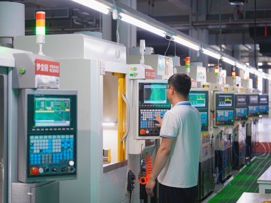 梦金园蝉联中国品牌500强跻身珠宝饰品行业TOP3(图5)