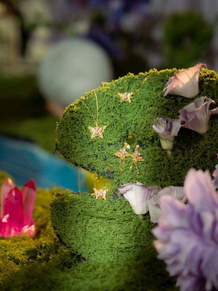 35亿！周大生用「荧光珐琅+莫奈IP」破珠宝内卷七夕全域营销引爆新增长(图6)