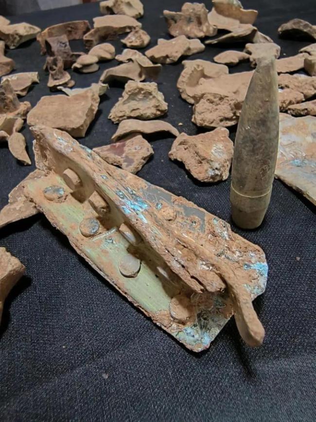 67块坠机残片见证81年飞虎情谊跨国友谊的实物佐证(图2)