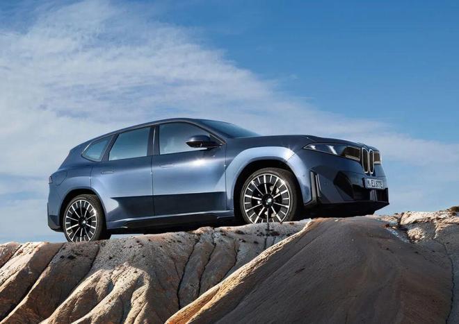 超详细的宝马新世代iX3产品介绍:好饭怕不怕晚?(图5)