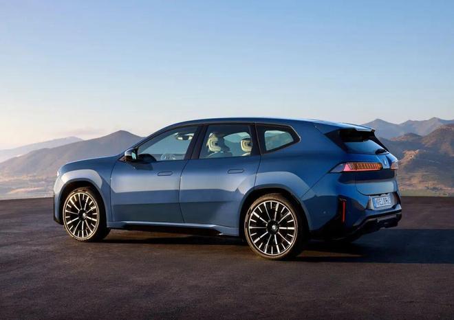 超详细的宝马新世代iX3产品介绍:好饭怕不怕晚?(图13)