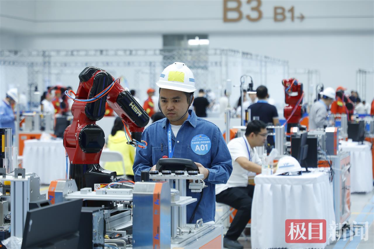 湖北第二届“数字工匠”大赛闭幕5名顶尖能手摘得各工种桂冠(图2)