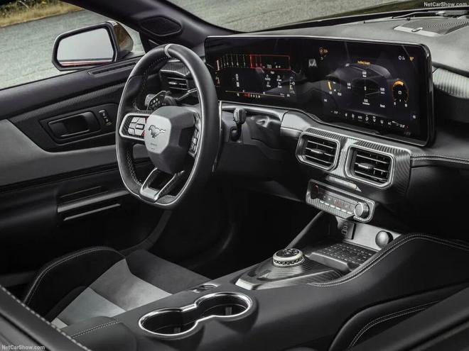 福特MustangGTD：要不是为了合法上路我还能更快(图15)