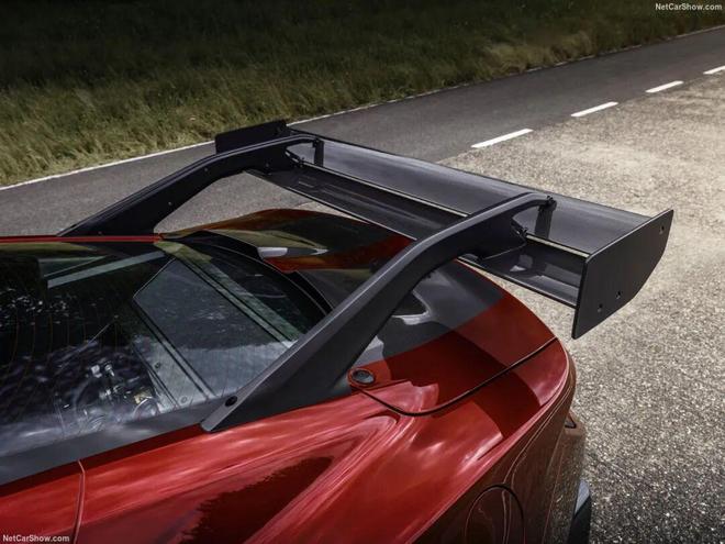 福特MustangGTD：要不是为了合法上路我还能更快(图10)