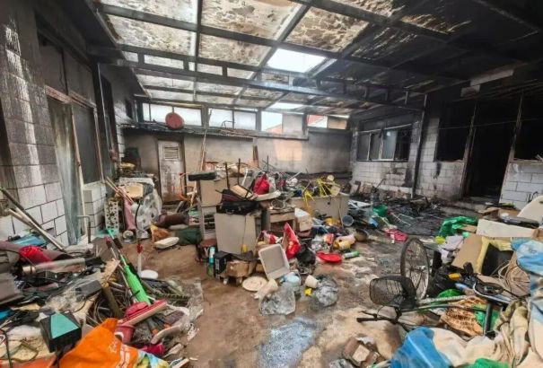 北京一平房过火面积8m²致1人遇难！火灾原因引人深思(图2)