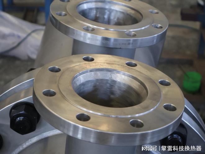 缠绕管换热设备-原理(图2)