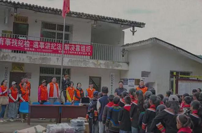 成都市文明家庭丨微光成炬仁爱传家：蒲斌家庭用善行温暖一座城(图5)