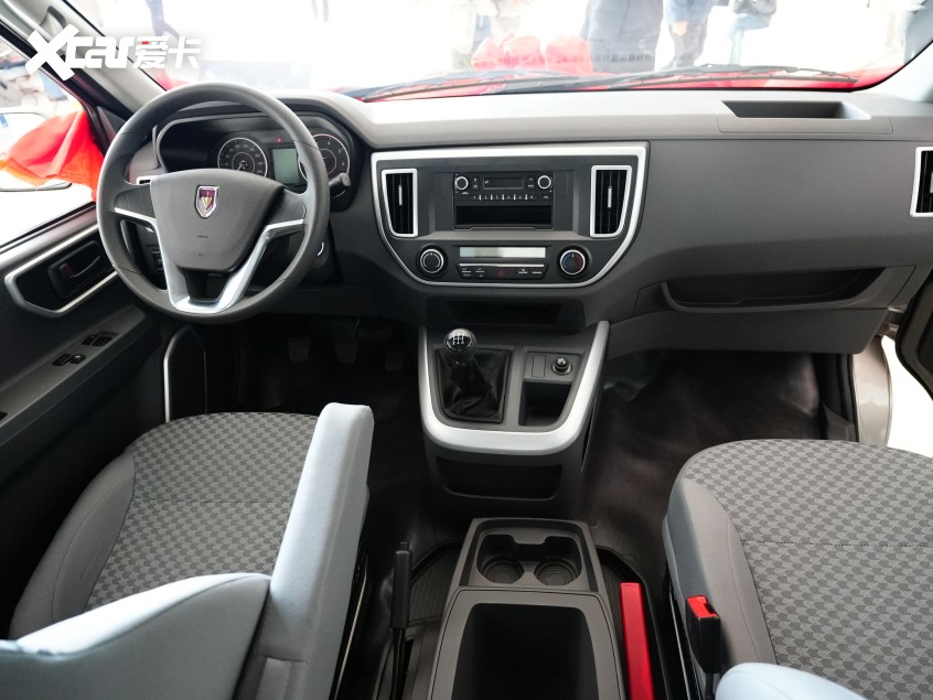 【爱咖号】探店金杯海狮王2026款：能否重新定义轻客体验？(图5)