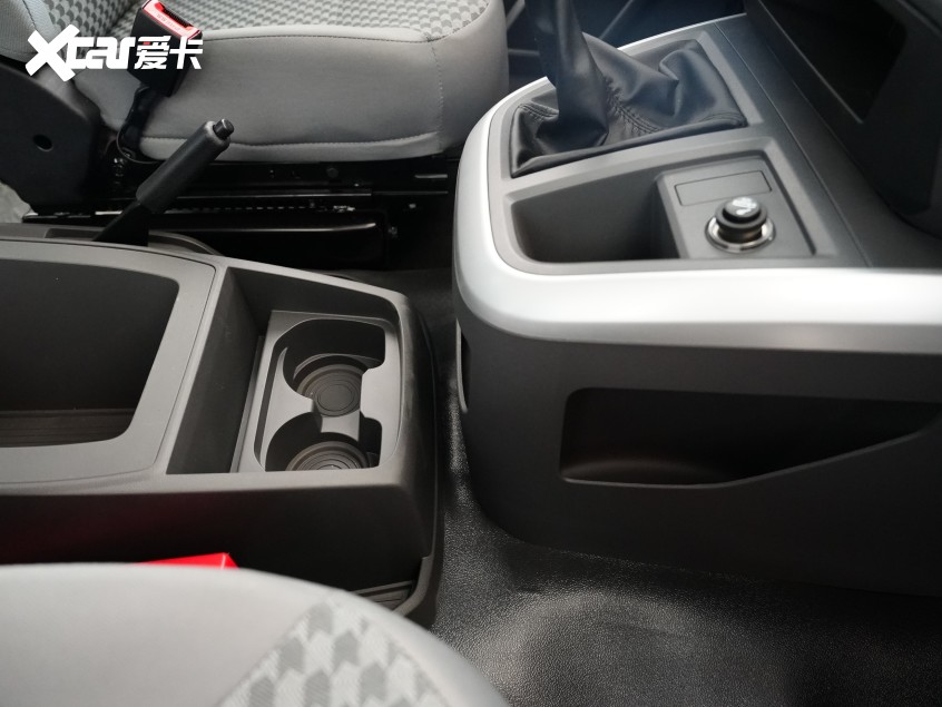 【爱咖号】探店金杯海狮王2026款：能否重新定义轻客体验？(图8)