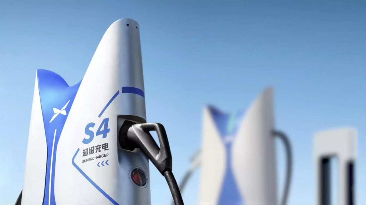 上市丨超快充全智能SUV小鹏G9售价3099万元起(图4)